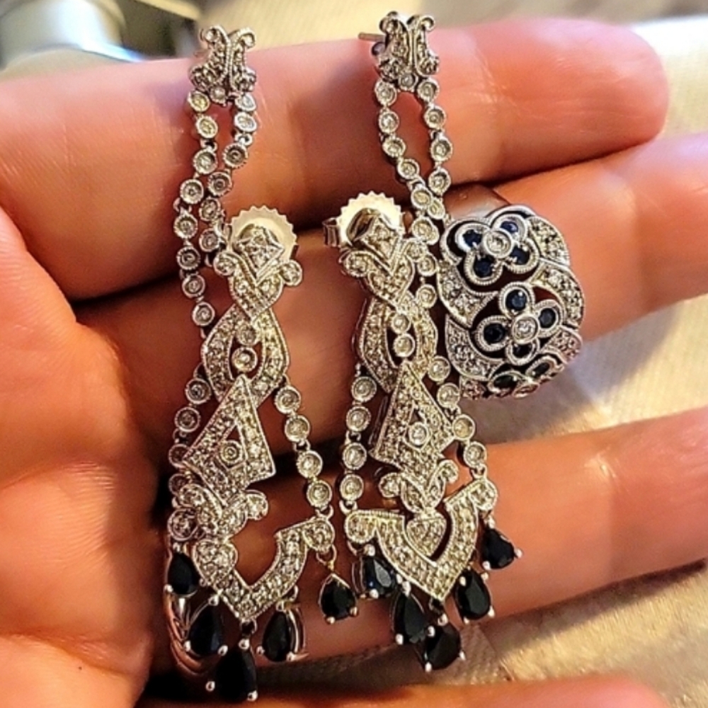 Breathtaking 14K White Gold Diamond & Sapphire Floral Ring - Picture 4 of 4